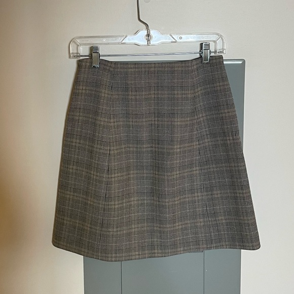 Babaton Plaid Mini Skirt - Picture 2 of 2